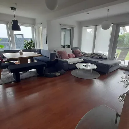 Atemberaubende Villa Gross-Enzersdorf